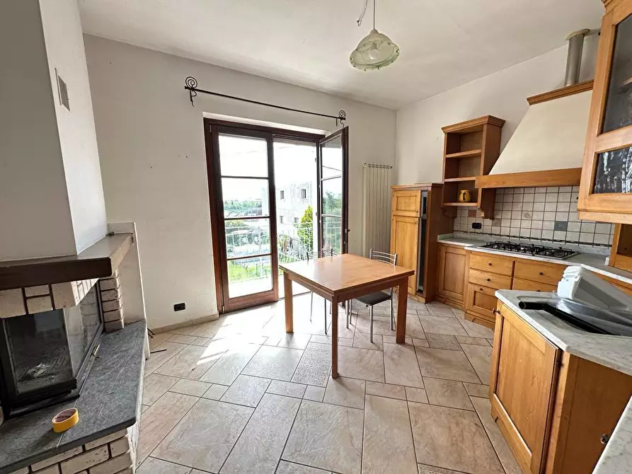 Immagine 20 di Casa semindipendente in vendita  a Ortonovo