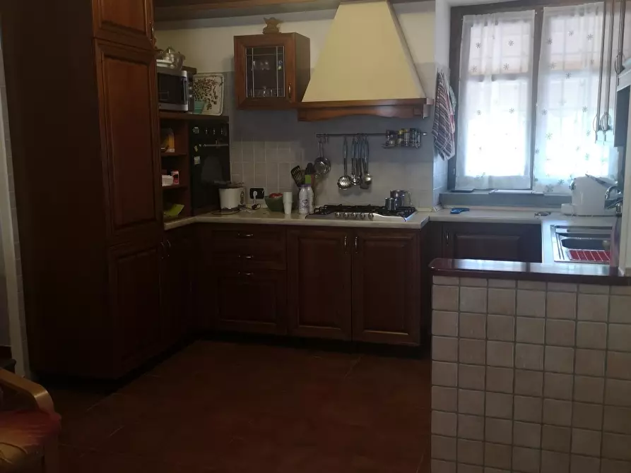 Immagine 16 di Villa in vendita  a Castelnuovo Magra