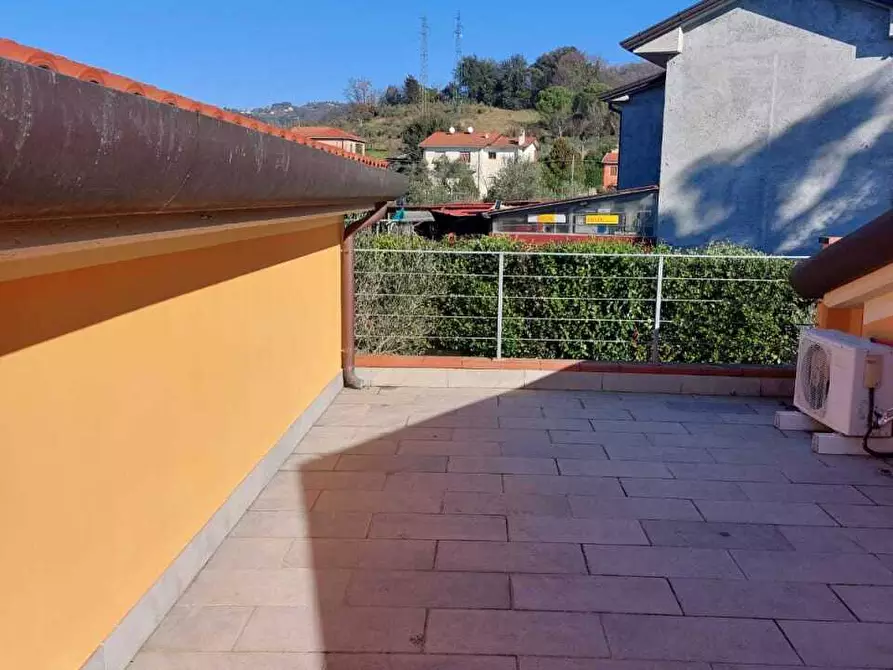 Immagine 46 di Terratetto in vendita  a Castelnuovo Magra