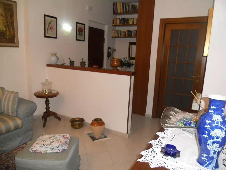 Immagine 10 di Appartamento in vendita  a Castelnuovo Magra