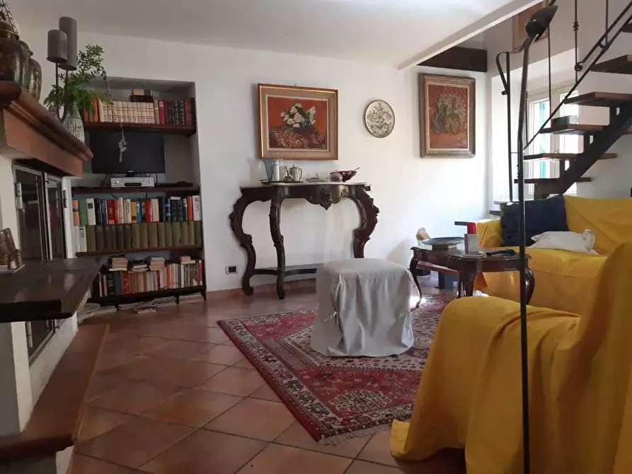 Immagine 61 di Casa indipendente in vendita  a Ortonovo