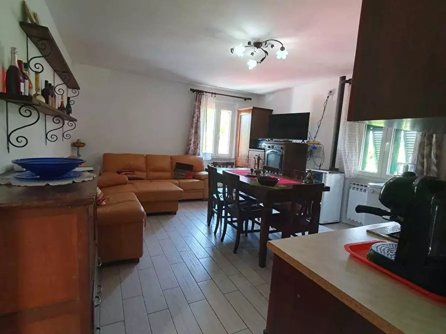 Immagine 3 di Terratetto in vendita  a Sarzana