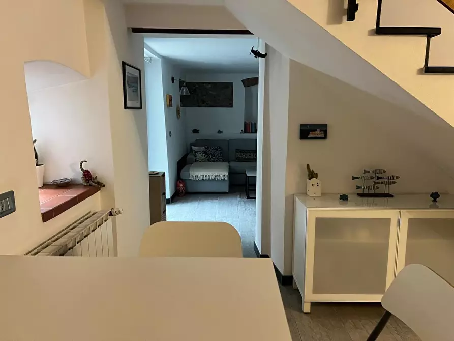 Immagine 7 di Casa indipendente in vendita  a Castelnuovo Magra