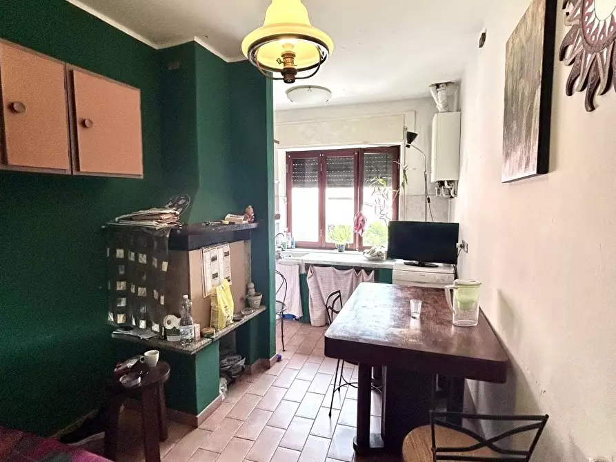 Immagine 4 di Casa semindipendente in vendita  a Ortonovo