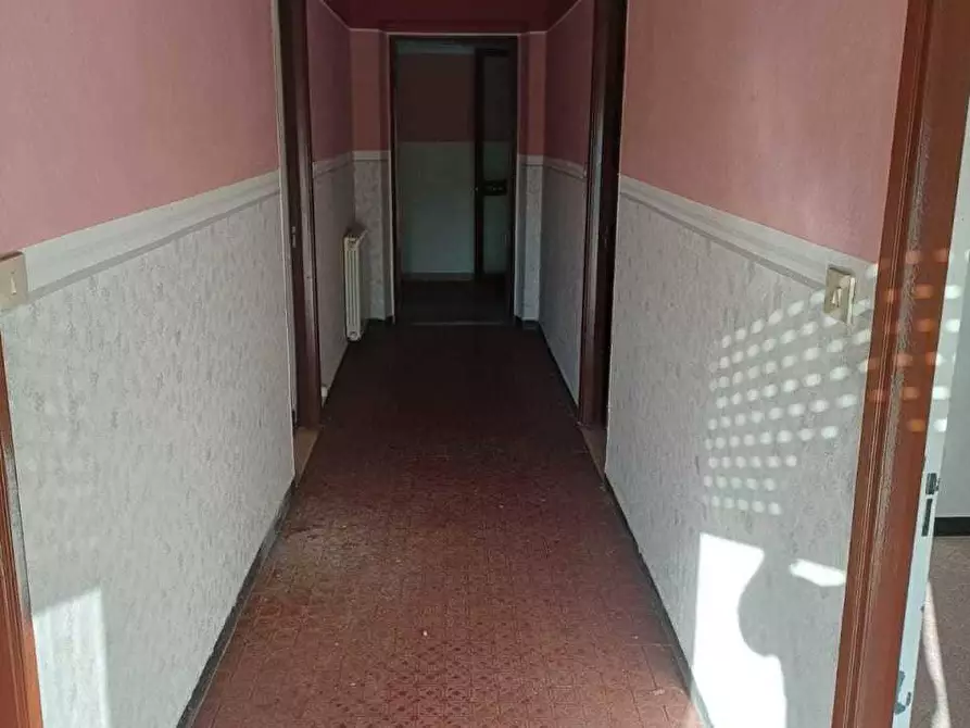 Immagine 12 di Casa indipendente in vendita  a Sarzana