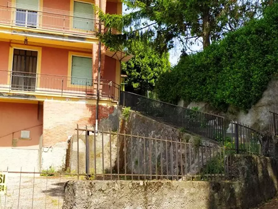Immagine 1 di Casa indipendente in vendita  a Sarzana