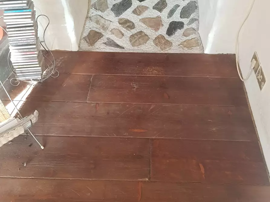 Immagine 19 di Casa indipendente in vendita  a Carrara