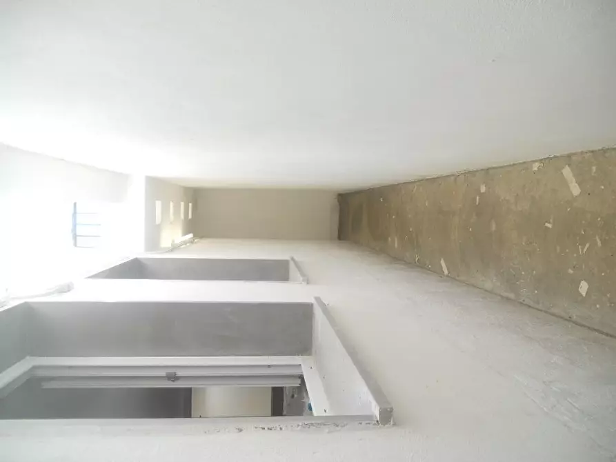 Immagine 41 di Terratetto in vendita  a Castelnuovo Magra