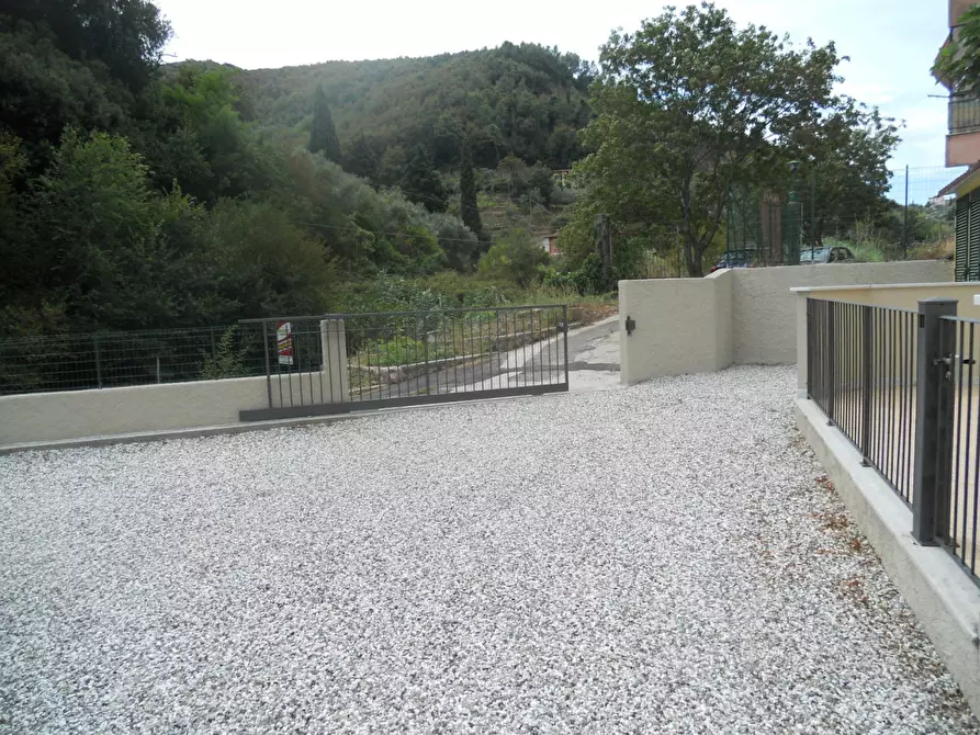 Immagine 10 di Appartamento in vendita  a Lerici