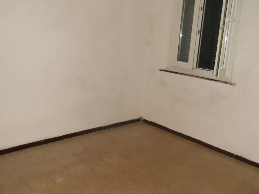 Immagine 26 di Casa colonica in vendita  a Castelnuovo Magra