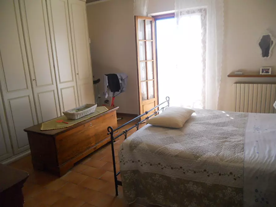 Immagine 22 di Terratetto in vendita  a Castelnuovo Magra