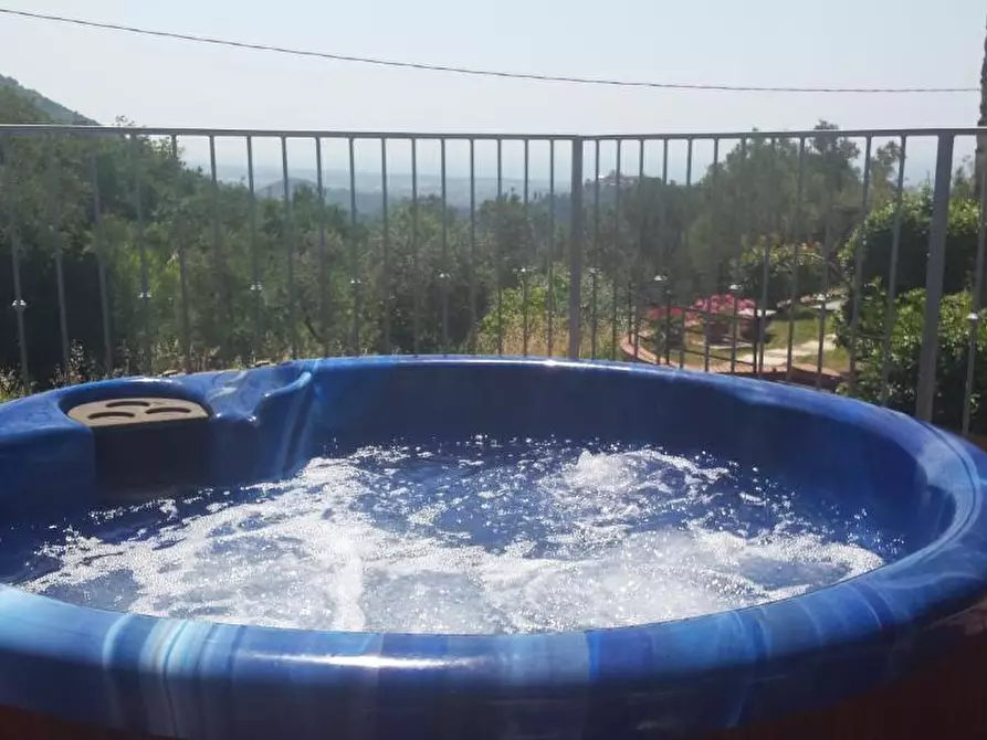 Immagine 39 di Villa in vendita  a Castelnuovo Magra