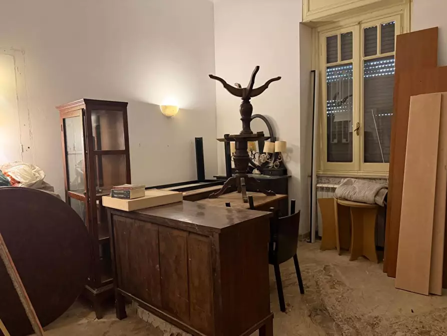 Immagine 12 di Casa indipendente in vendita  a Carrara