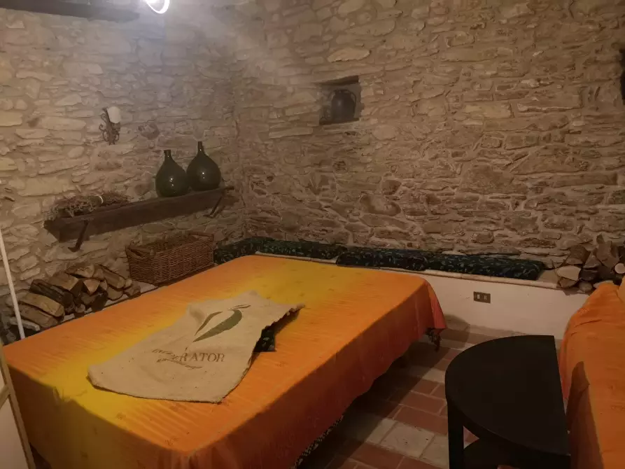 Immagine 57 di Casa indipendente in vendita  a Ortonovo