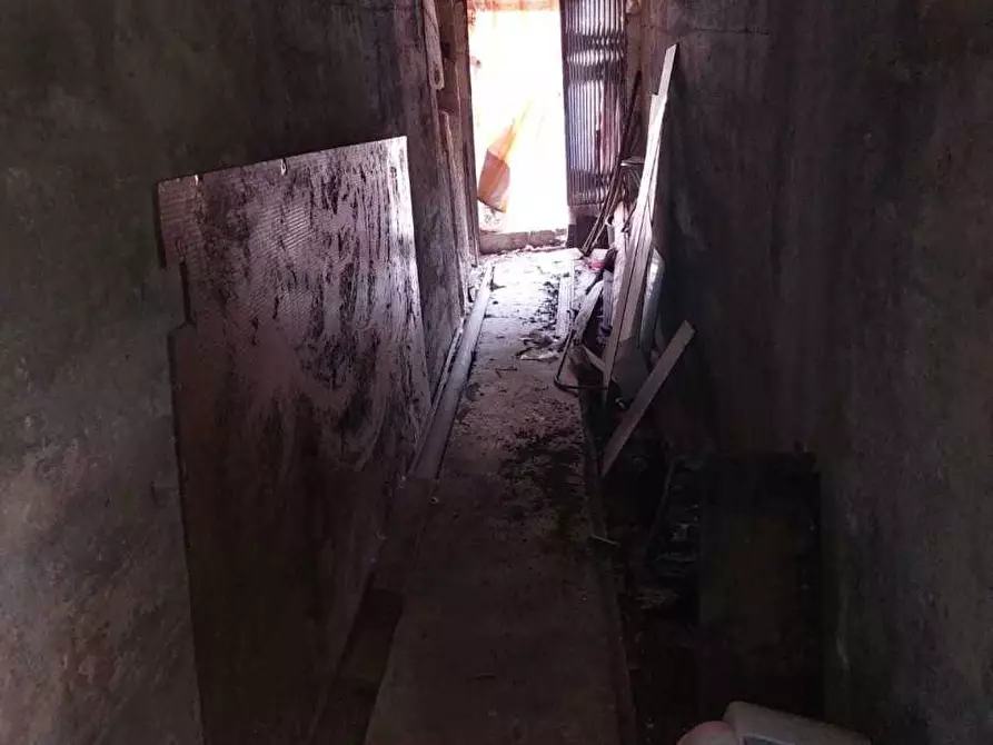 Immagine 26 di Casa semindipendente in vendita  a Ortonovo