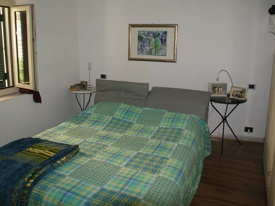 Immagine 34 di Casa indipendente in vendita  a Ortonovo