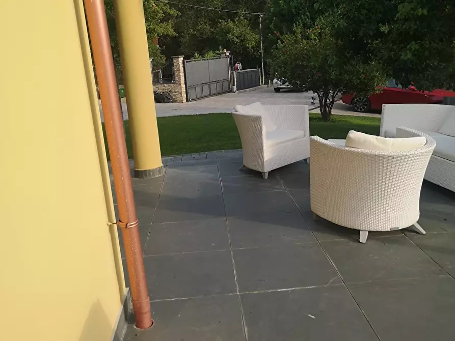 Immagine 43 di Terratetto in vendita  a Castelnuovo Magra