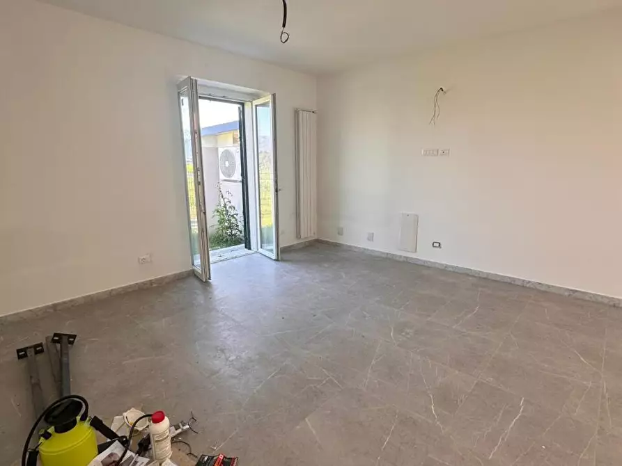 Immagine 21 di Casa semindipendente in vendita  a Ameglia