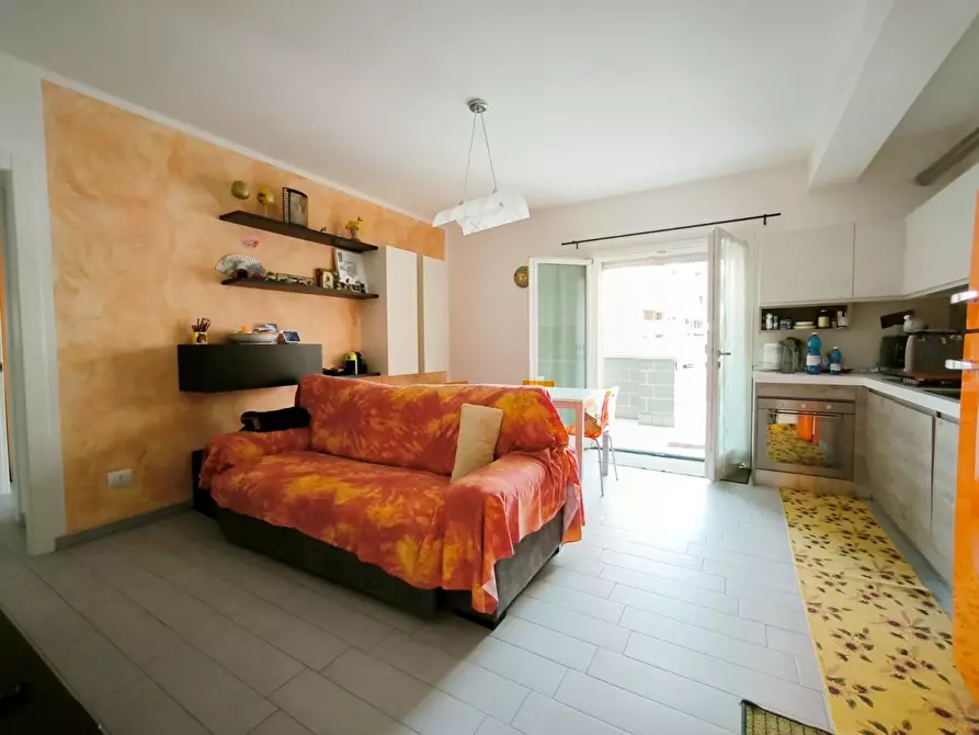 Immagine 6 di Appartamento in vendita  a Carrara