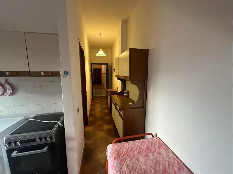 Immagine 6 di Appartamento in vendita  a Sarzana