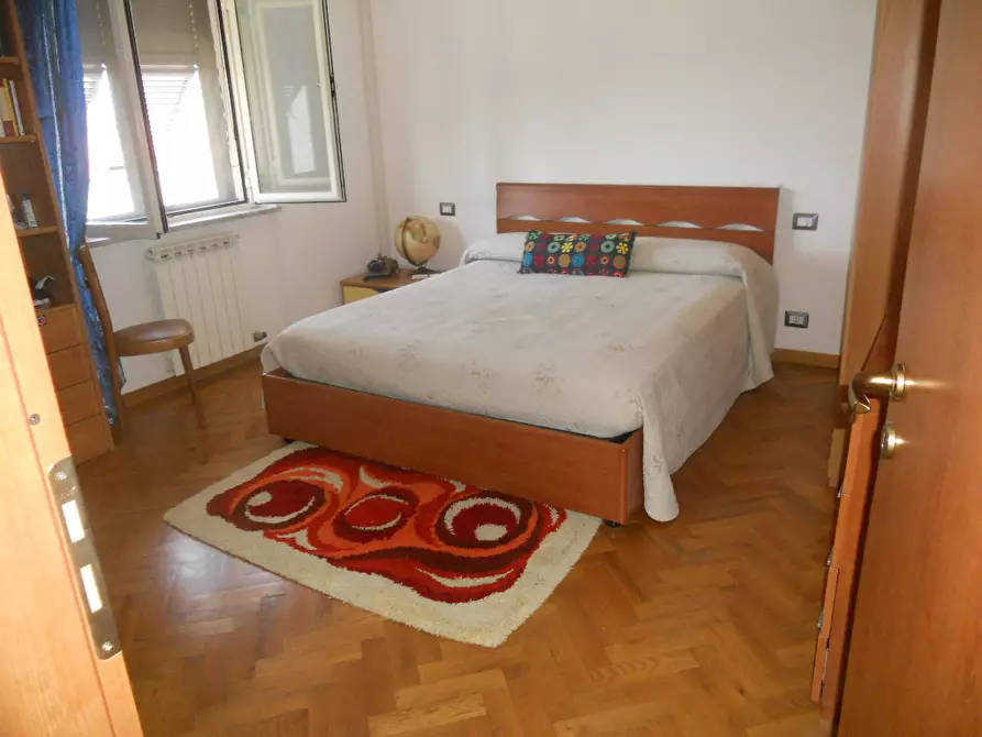 Immagine 29 di Terratetto in vendita  a Sarzana