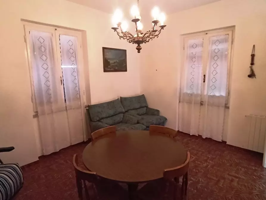 Immagine 2 di Casa semindipendente in vendita  a Castelnuovo Magra