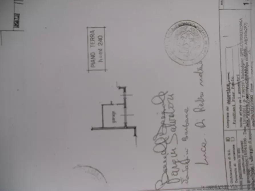 Immagine 33 di Terratetto in vendita  a Sarzana