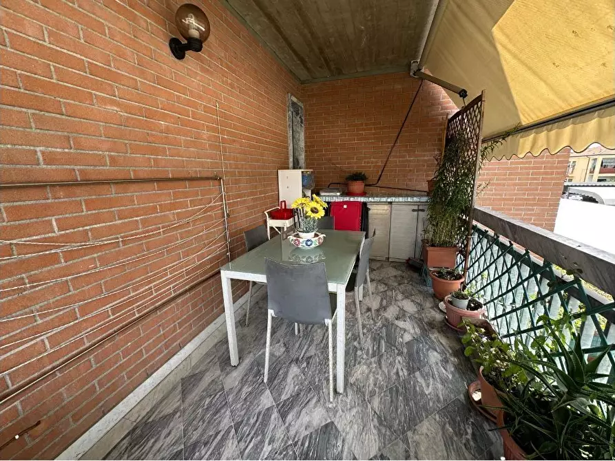 Immagine 10 di Appartamento in vendita  a Carrara