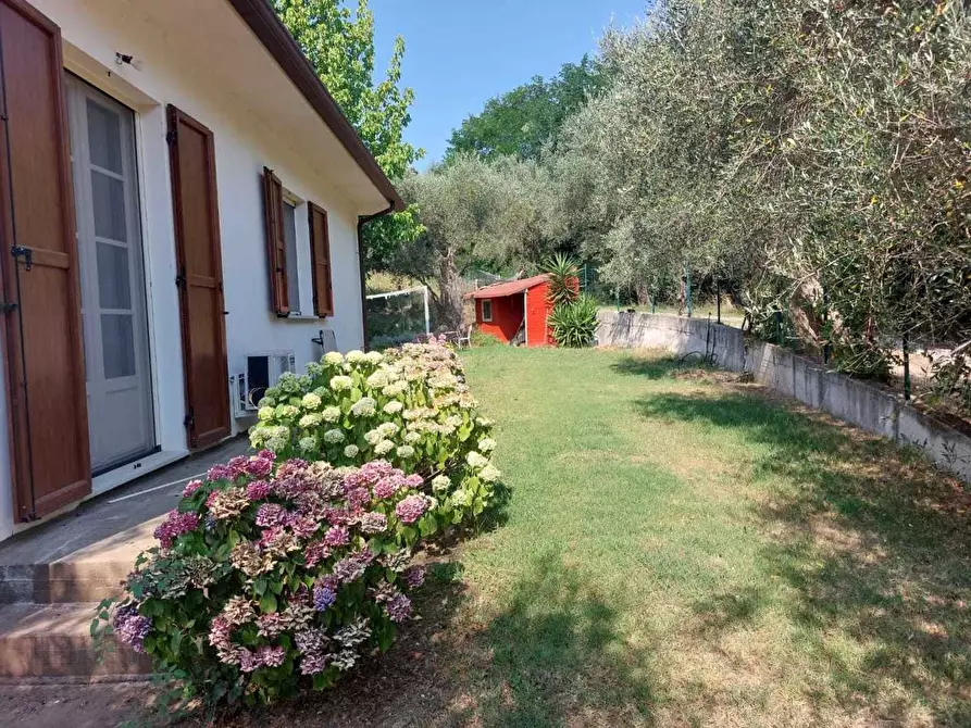 Immagine 23 di Casa indipendente in vendita  a Sarzana