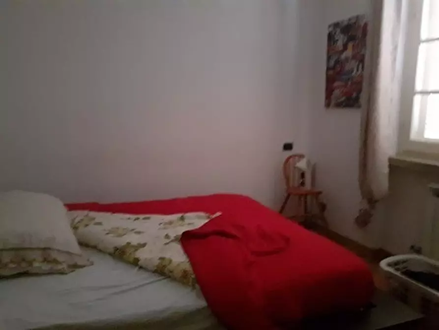 Immagine 19 di Casa semindipendente in vendita  a Carrara