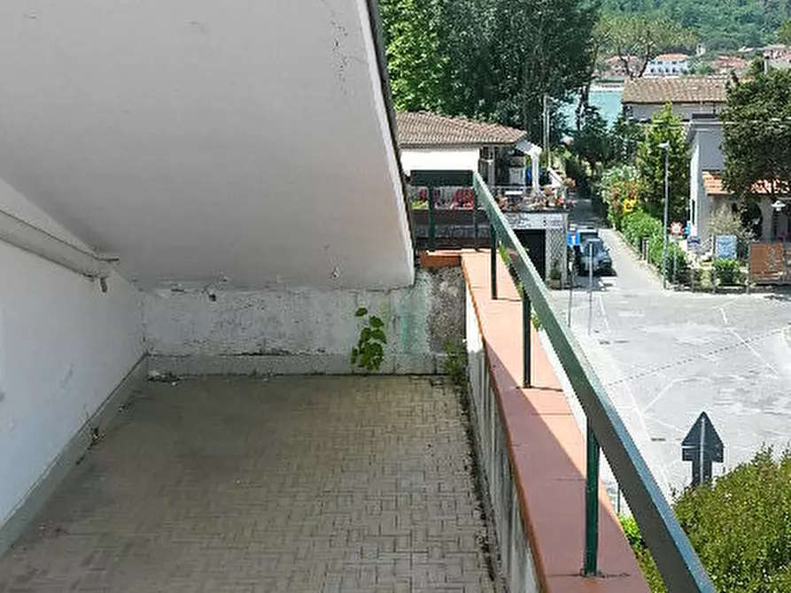 Immagine 16 di Appartamento in vendita  a Ameglia