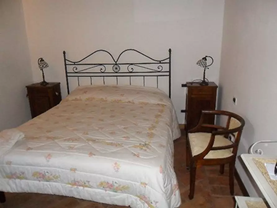 Immagine 2 di Appartamento in vendita  a Fosdinovo