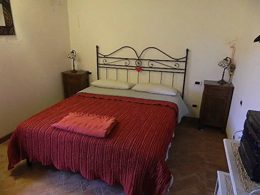 Immagine 6 di Appartamento in vendita  a Fosdinovo