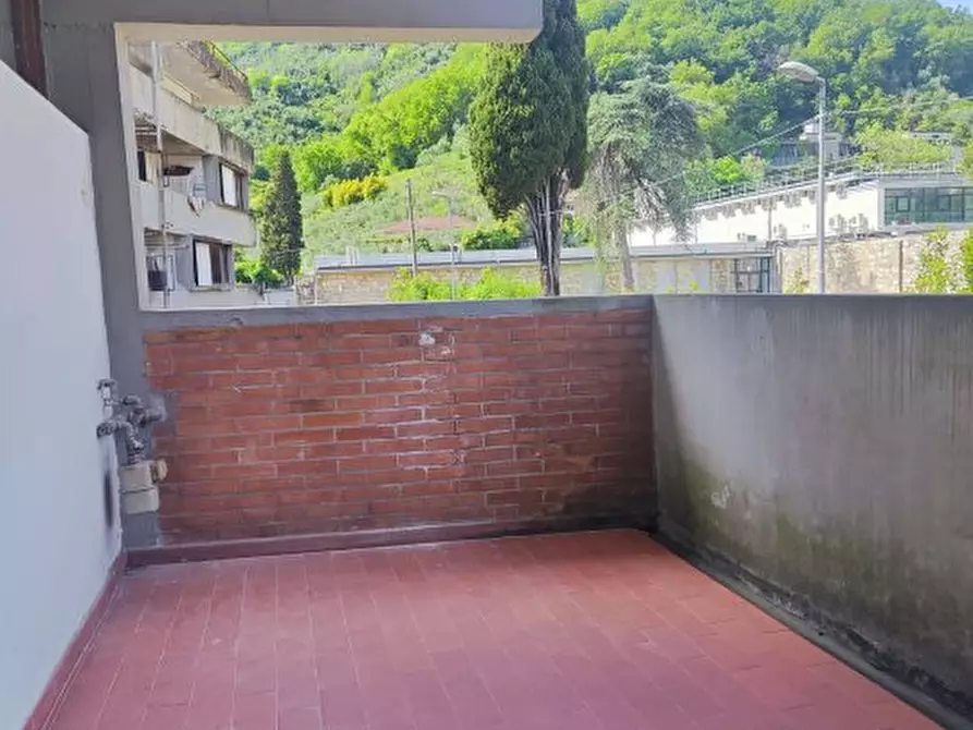 Immagine 1 di Appartamento in vendita  a Carrara