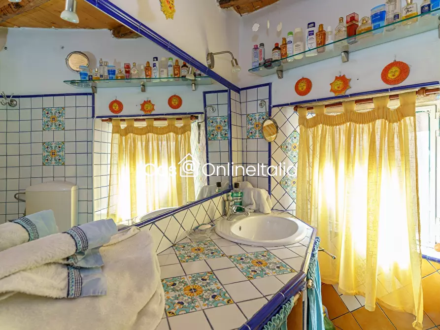 Immagine 14 di Terratetto in vendita  in Via Grutta 26 a Antillo