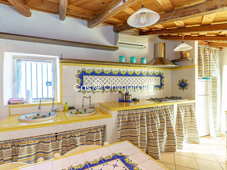 Immagine 4 di Terratetto in vendita  in Via Grutta 26 a Antillo