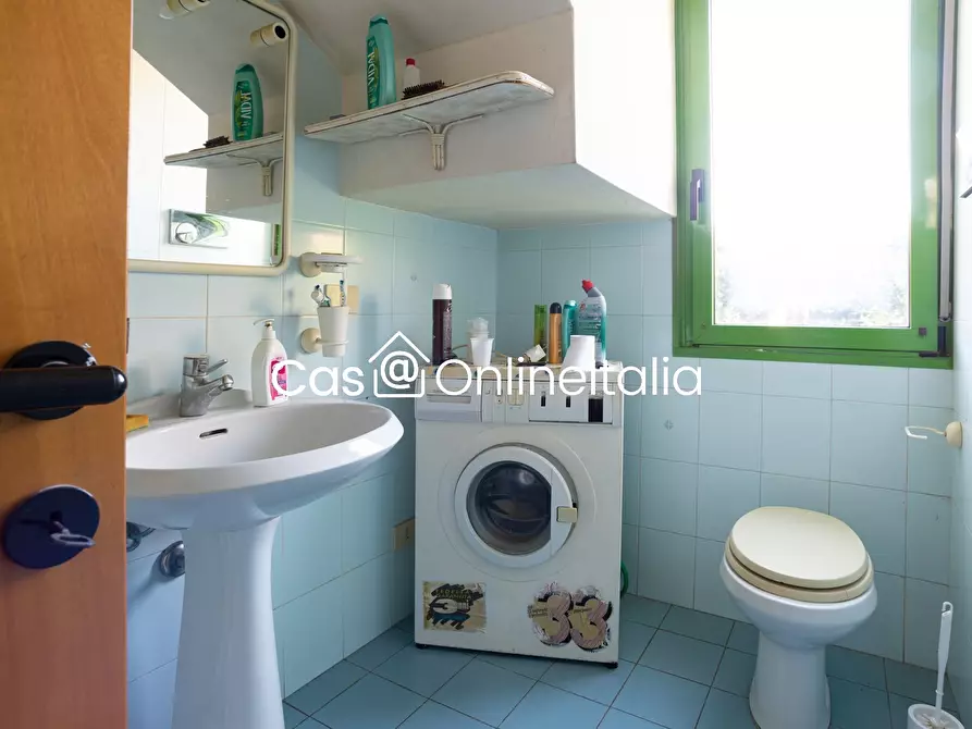 Immagine 15 di Appartamento in vendita  in Via Novara angolo via Alfieri viareggio a Viareggio