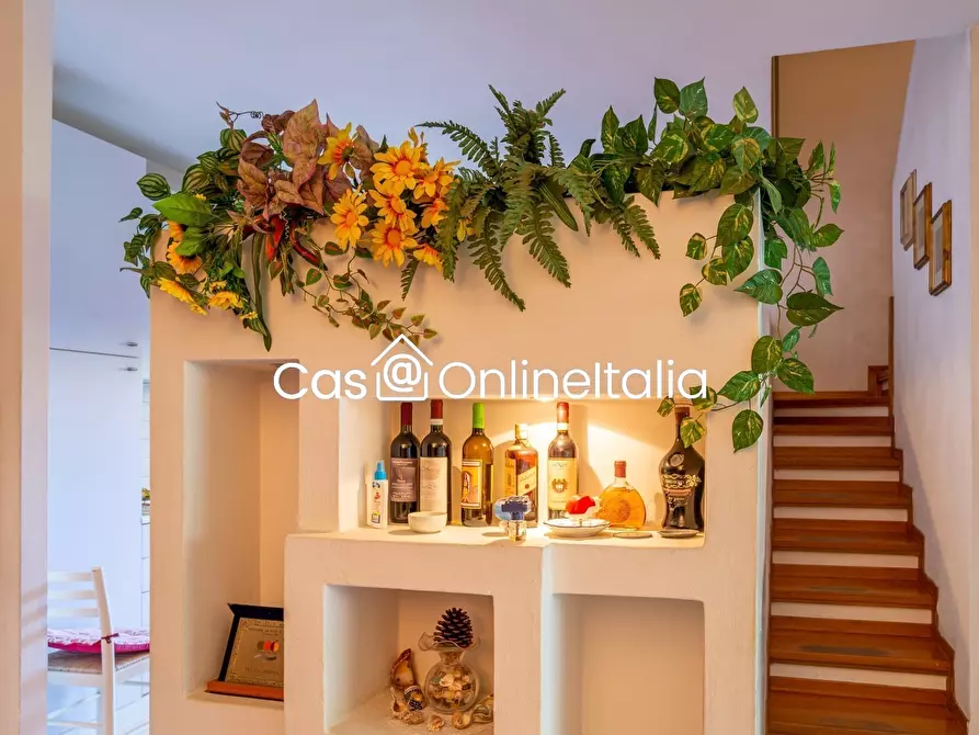 Immagine 3 di Appartamento in vendita  in Via Novara angolo via Alfieri viareggio a Viareggio