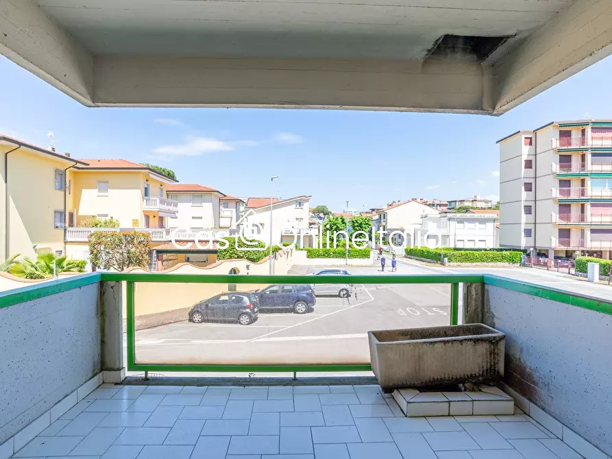 Immagine 27 di Appartamento in vendita  in Via Novara angolo via Alfieri viareggio a Viareggio