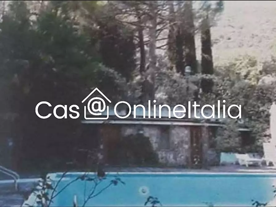 Immagine 3 di Villa in vendita  in Via Campo del Patollo 31 a Perugia