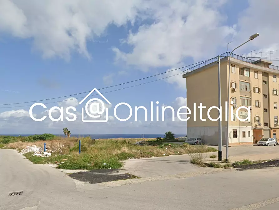 Immagine 1 di Appartamento in vendita  in Viale Algeri 108 a Siracusa