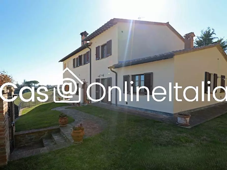 Immagine 1 di Villa in vendita  in Strada Vicinale Corleone 30 a Citta' Della Pieve