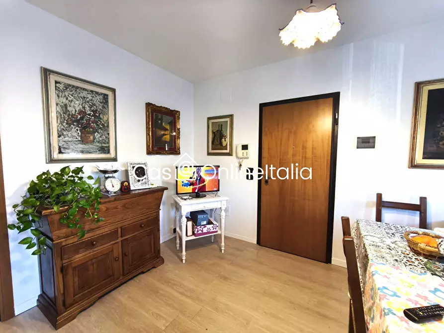 Immagine 2 di Appartamento in vendita  in Piazza Angiolo e Armando del Taglia 7 a Signa