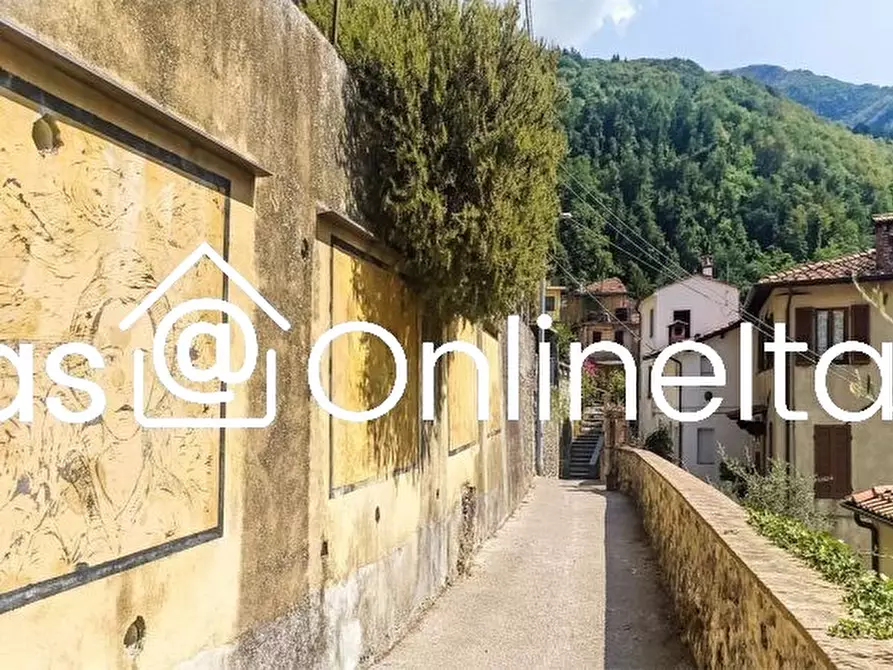 Immagine 2 di Terratetto in vendita  in via della costa a Camaiore