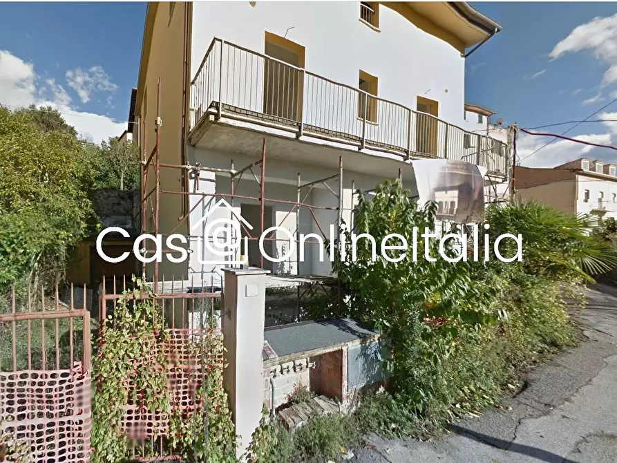 Immagine 1 di Casa quadrifamiliare in vendita  in Via Fratelli Purgotti 3 a Perugia