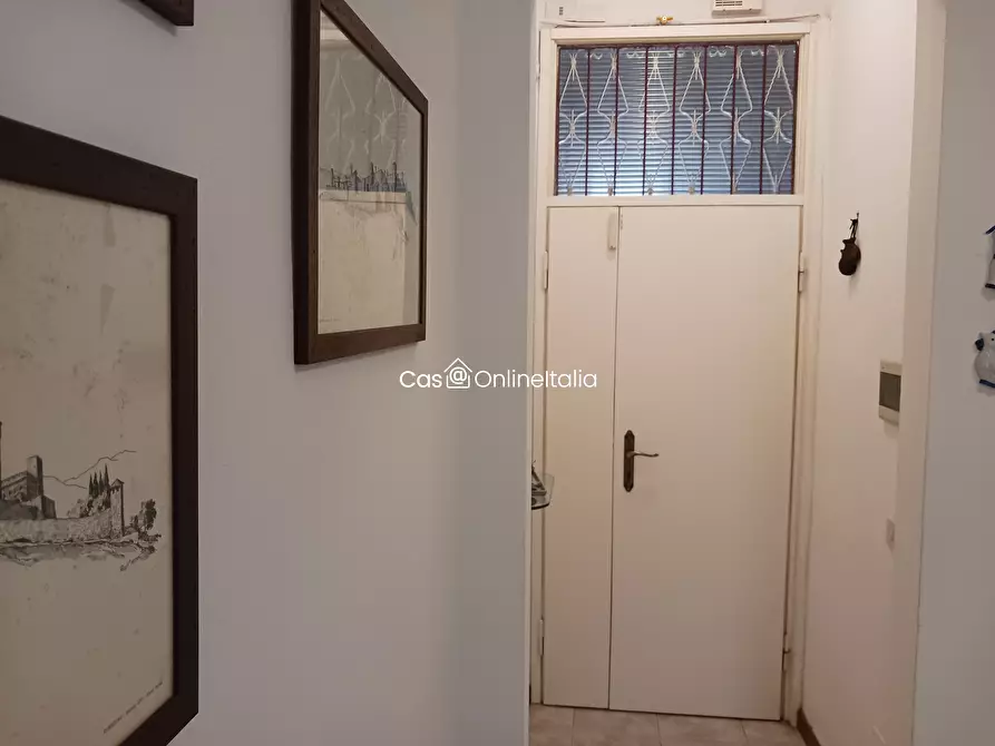 Immagine 28 di Appartamento in vendita  in Via Silvio Pellico a Viareggio