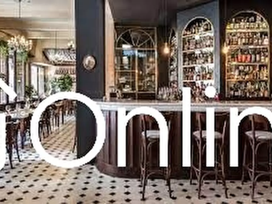 Immagine 13 di Negozio in vendita  in Via Bologna 200 a Prato