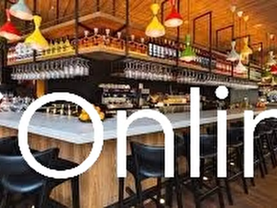 Immagine 18 di Negozio in vendita  in Via Bologna 200 a Prato