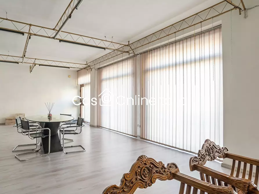 Immagine 9 di Negozio in affitto  in Via Giovanni Costantini 15 a Prato