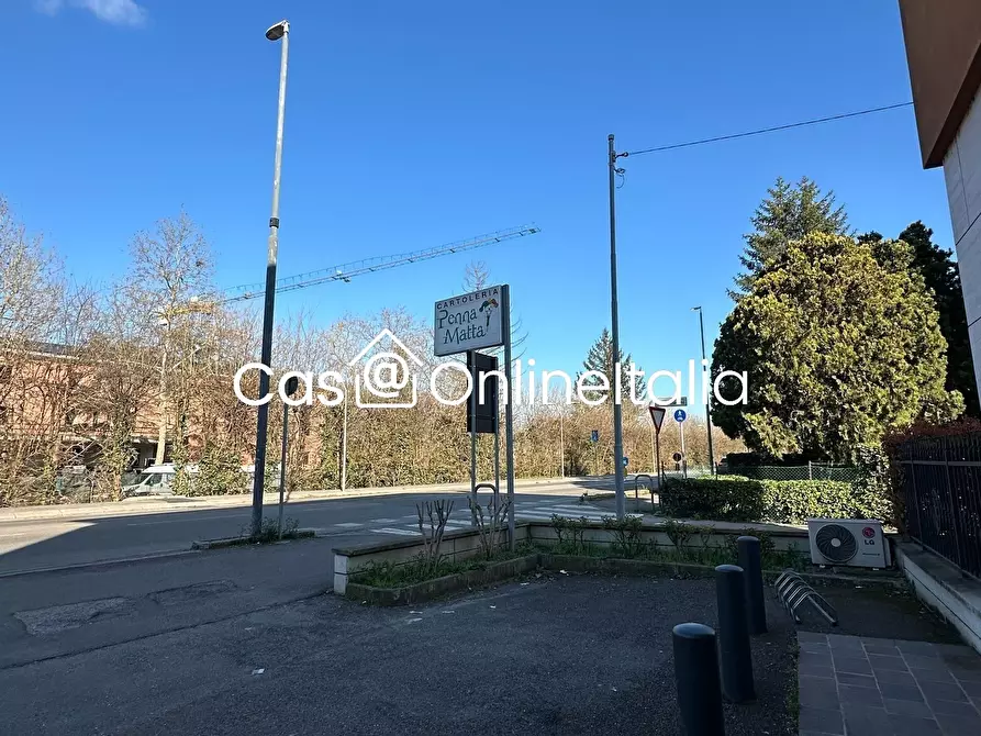 Immagine 3 di Attività commerciale in vendita  in Via Giovanni Amendola 5 a Reggio Nell'emilia